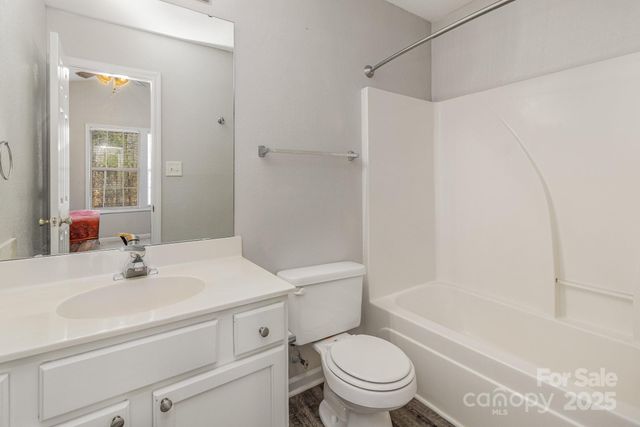 9562 Littleleaf Drive, Charlotte, NC 28215