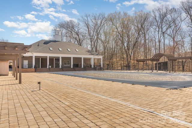 9562 Littleleaf Drive, Charlotte, NC 28215