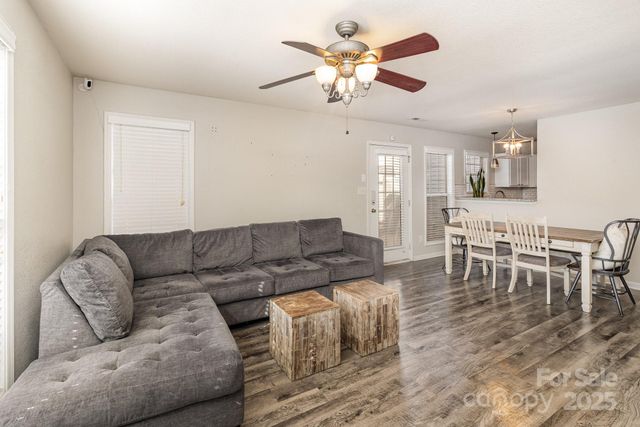 9562 Littleleaf Drive, Charlotte, NC 28215