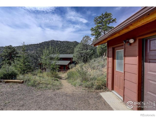 575 Bulwark Ridge Drive, Glen Haven, CO 80532