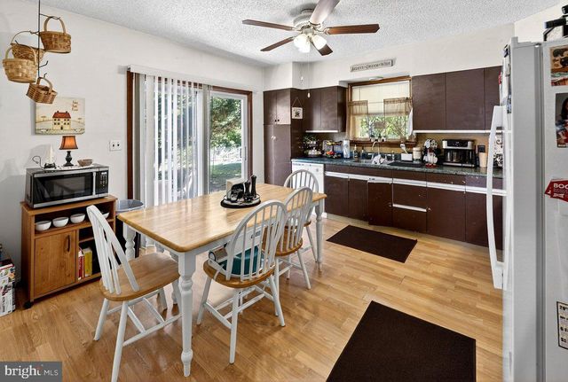 402-404 WASHINGTON, Hainesport, NJ 08036