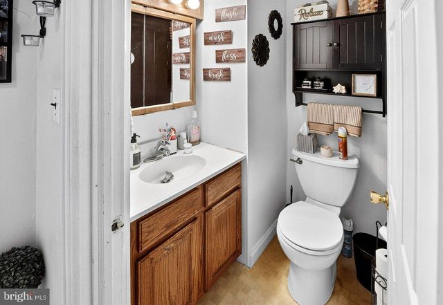 402-404 WASHINGTON, Hainesport, NJ 08036
