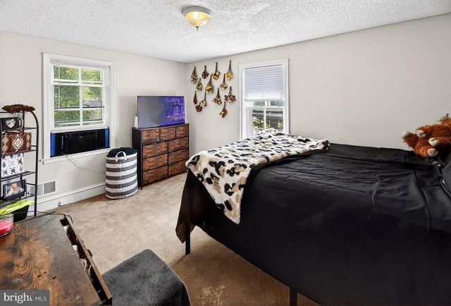 402-404 WASHINGTON, Hainesport, NJ 08036