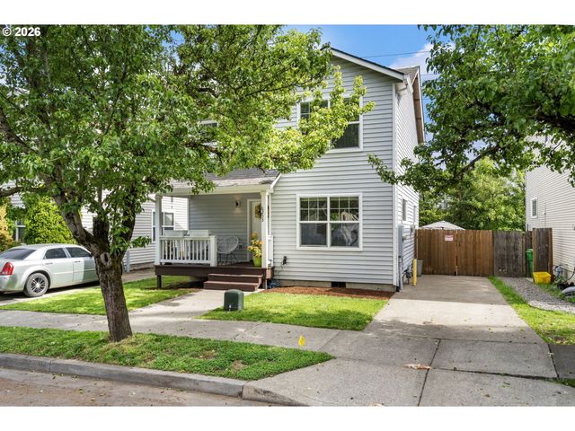 8253 N BLISS St, Portland, OR 97203