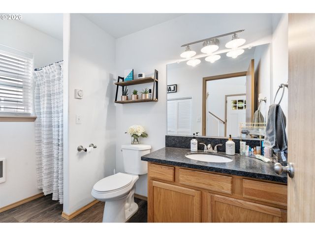 8253 N BLISS St, Portland, OR 97203