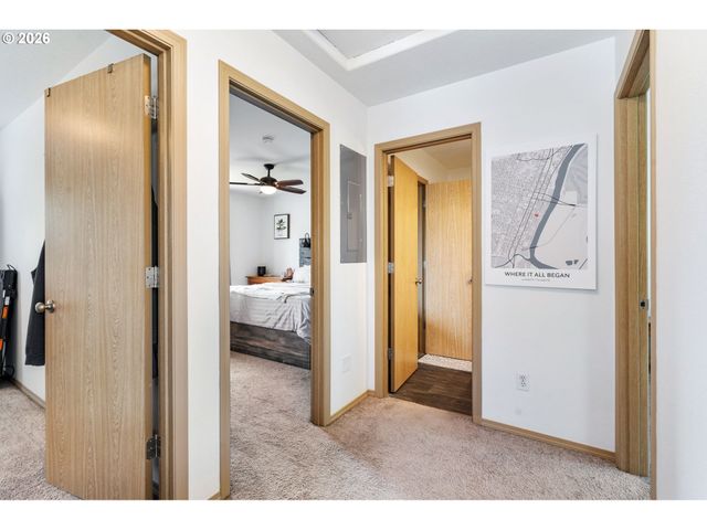 8253 N BLISS St, Portland, OR 97203