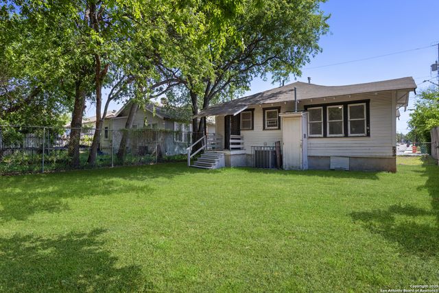 1007 Pine, San Antonio, TX 78210