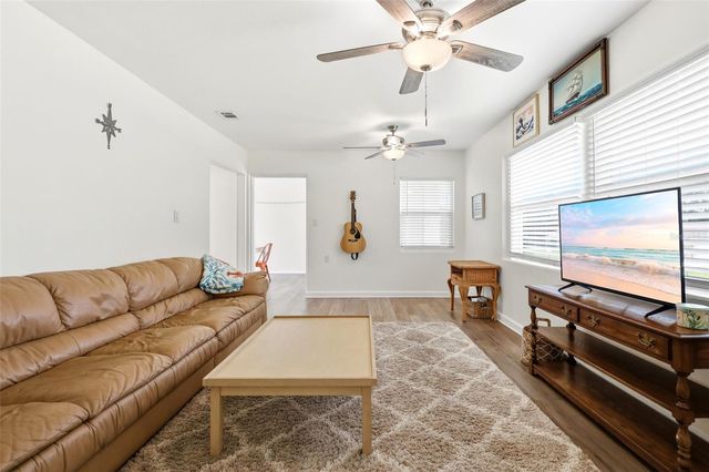 54 MAGNOLIA DRIVE, Debary, FL 32713