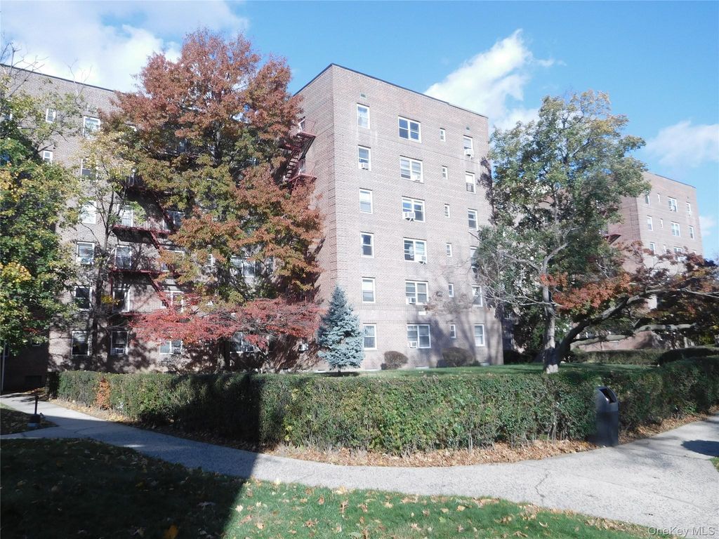 147-35 38th Ave B44, Flushing, NY 11354 — exterior