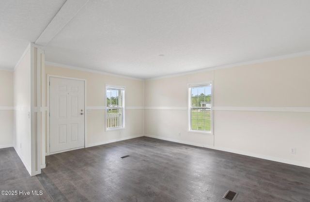 6801 Lewis Drive SE, Winnabow, NC 28479