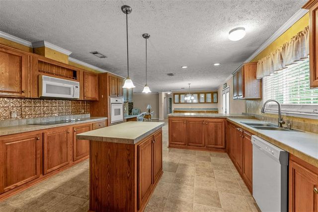 1740 Owens Street, Sulphur, LA 70663