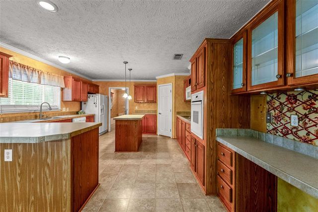 1740 Owens Street, Sulphur, LA 70663