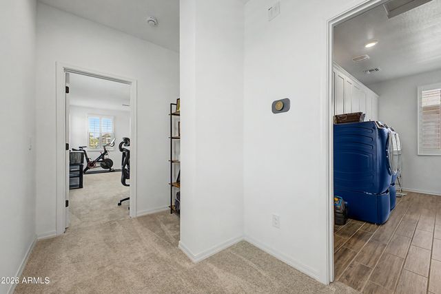 1993 W HIDE Trail, Phoenix, AZ 85085