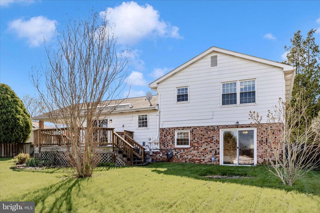 Image 46 of property listing at 8211 WINTER SNOW CT, Frederick, MD 21702