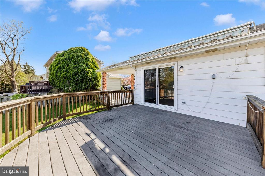 Image 52 of property listing at 8211 WINTER SNOW CT, Frederick, MD 21702