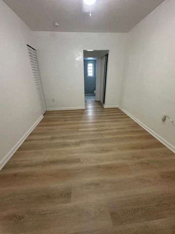 3631 Thomas Avenue 4, Miami, FL 33133