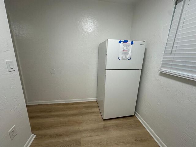 3631 Thomas Avenue 4, Miami, FL 33133