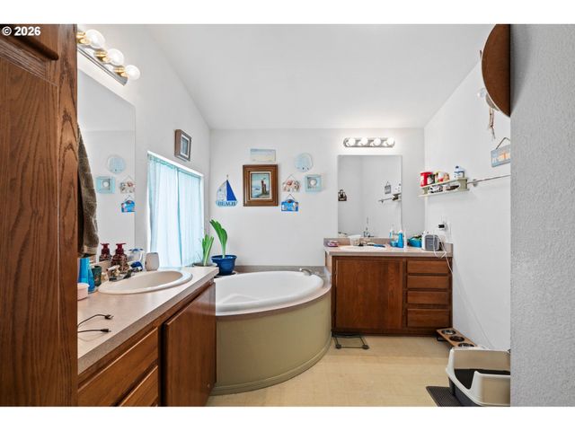 16500 Se 1ST St 118, Vancouver, WA 98684