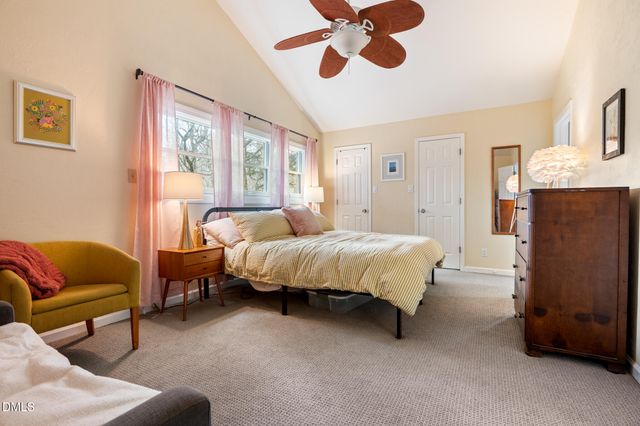 407 Waterside Drive, Carrboro, NC 27510