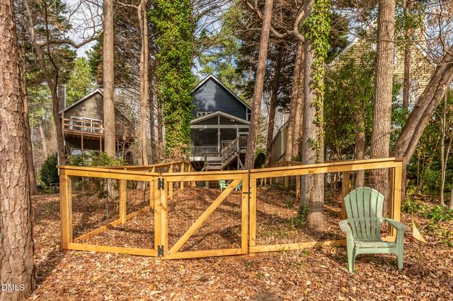 407 Waterside Drive, Carrboro, NC 27510