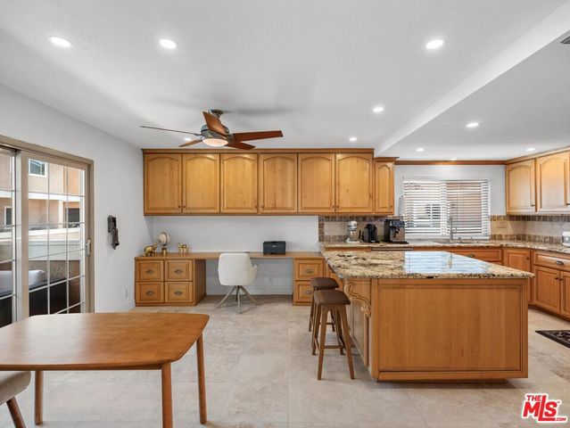 7825 Seaglen Drive, Huntington Beach, CA 92648