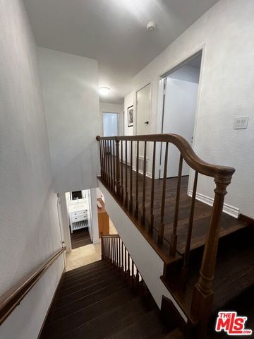 7825 Seaglen Drive, Huntington Beach, CA 92648