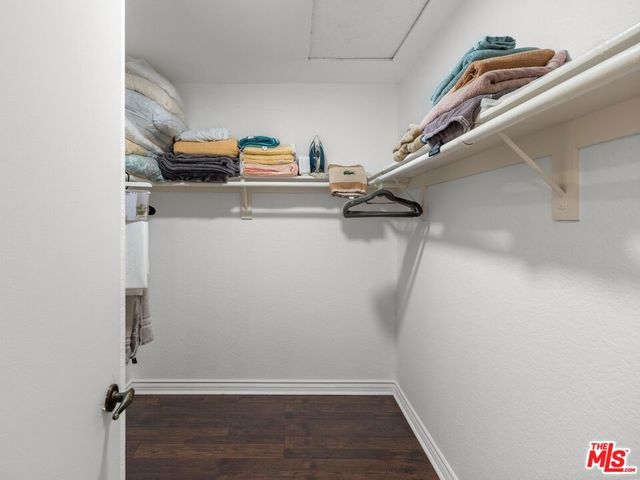 7825 Seaglen Drive, Huntington Beach, CA 92648