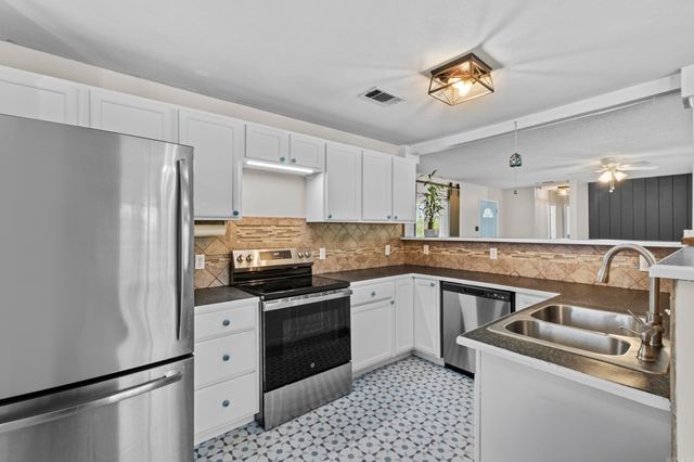 8420 Jacksonville Conway Road, Jacksonville, AR 72076