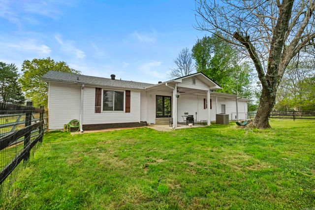 8420 Jacksonville Conway Road, Jacksonville, AR 72076