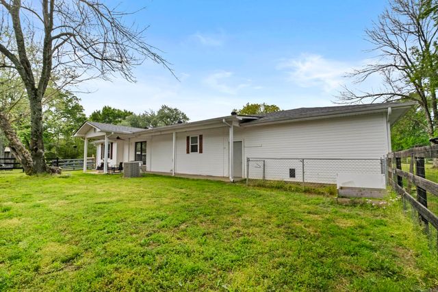 8420 Jacksonville Conway Road, Jacksonville, AR 72076