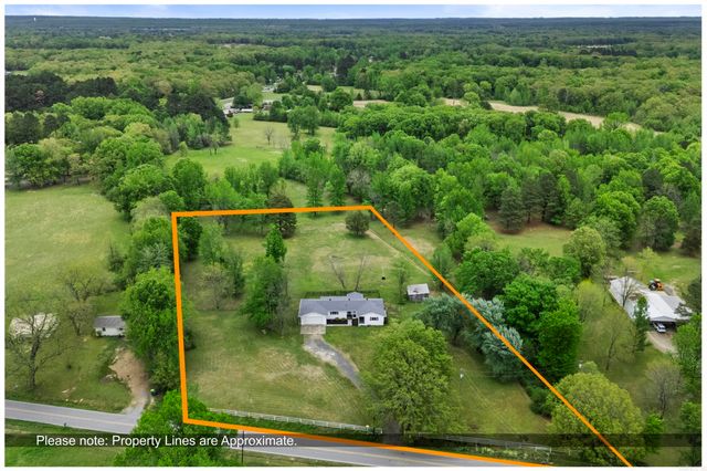 8420 Jacksonville Conway Road, Jacksonville, AR 72076