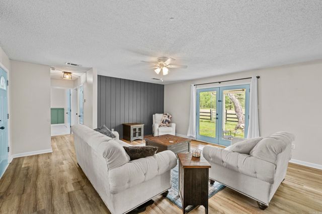 8420 Jacksonville Conway Road, Jacksonville, AR 72076