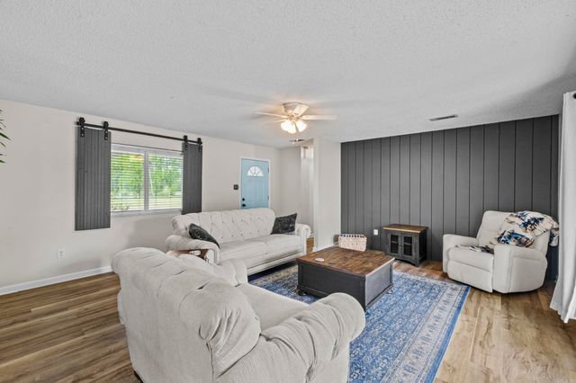 8420 Jacksonville Conway Road, Jacksonville, AR 72076