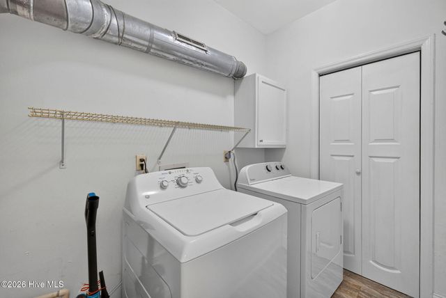 719 Bragg Drive Apt B, Wilmington, NC 28412