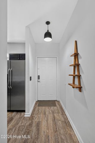 719 Bragg Drive Apt B, Wilmington, NC 28412