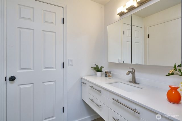 31925 36th Avenue SW, Federal Way, WA 98023