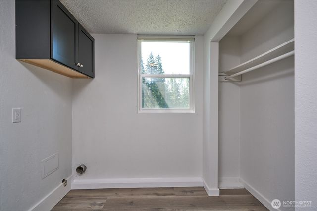 31925 36th Avenue SW, Federal Way, WA 98023