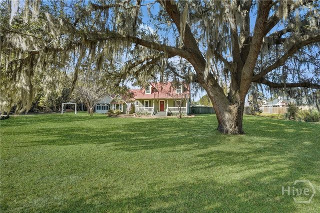 460 Kolic Helmey Road, Guyton, GA 31312