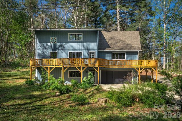233 Bryant Ridge Drive, Swannanoa, NC 28778
