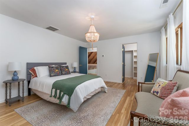 233 Bryant Ridge Drive, Swannanoa, NC 28778