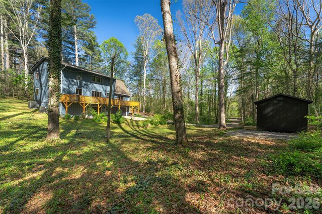 233 Bryant Ridge Drive, Swannanoa, NC 28778