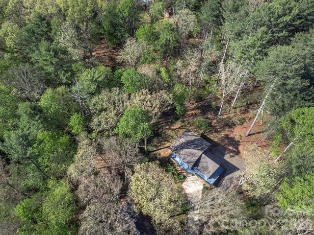 233 Bryant Ridge Drive, Swannanoa, NC 28778