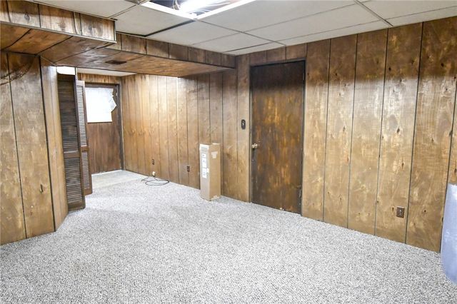 314 Pointview Rd, Brentwood, PA 15227