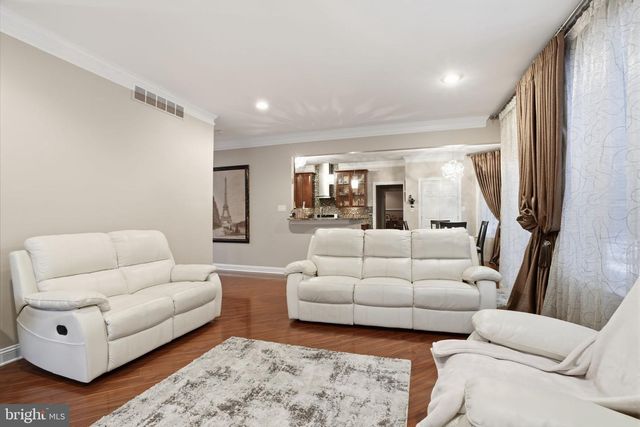 3749 SIPLER LN, Huntingdon Valley, PA 19006