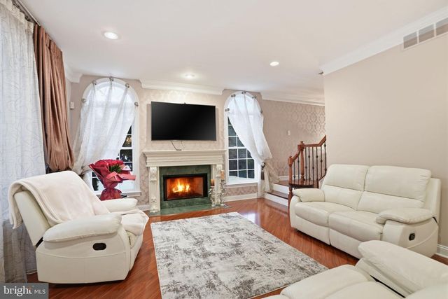 3749 SIPLER LN, Huntingdon Valley, PA 19006