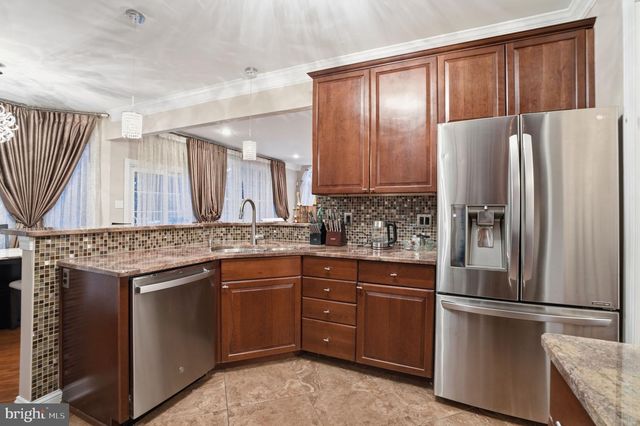 3749 SIPLER LN, Huntingdon Valley, PA 19006