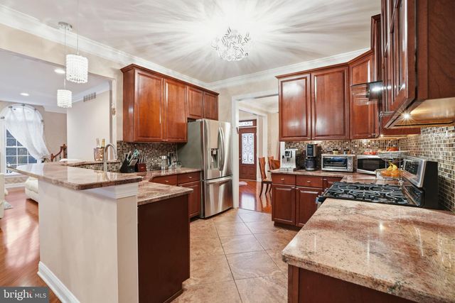 3749 SIPLER LN, Huntingdon Valley, PA 19006