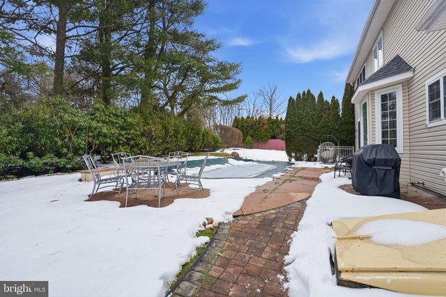 3749 SIPLER LN, Huntingdon Valley, PA 19006