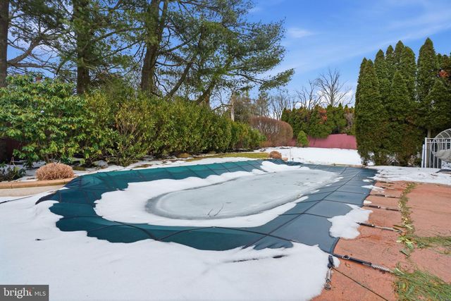 3749 SIPLER LN, Huntingdon Valley, PA 19006