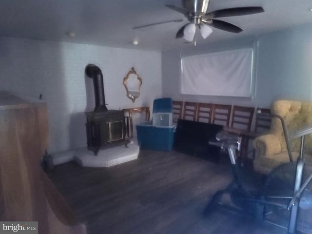 2655 WEIR RD, Aston, PA 19014